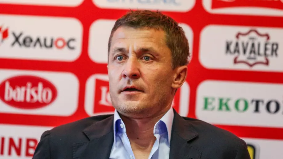 Саша Илич официално бе представен като старши треньор на ЦСКА