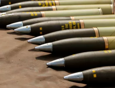 САЩ увеличават производството на боеприпаси за Украйна