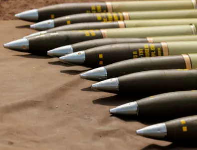 Още снаряди за Украйна: ЕС с важна стъпка, САЩ се готвят да дадат страшни боеприпаси