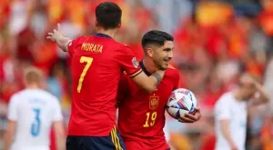 {{ otherArticle[0].article.title }}