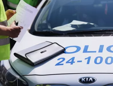 Жена с 3,77 промила, с крадена кола и без книжка помете патрулка в Плевен