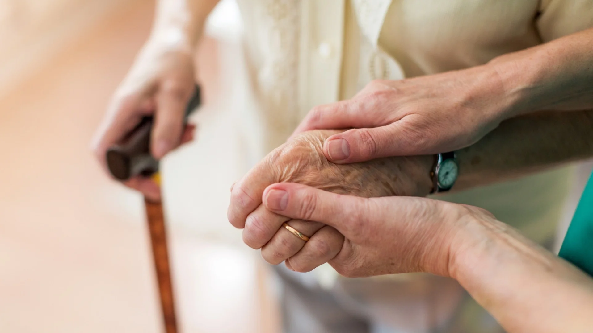 Проверяват болницата във Видин след случая със 104-годишната жена със синини