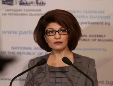 Десислава Атанасова: Никола Минчев скри цялата информация по отношение на РСМ