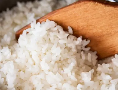 Китайските домакини приготвят перфектния ориз така