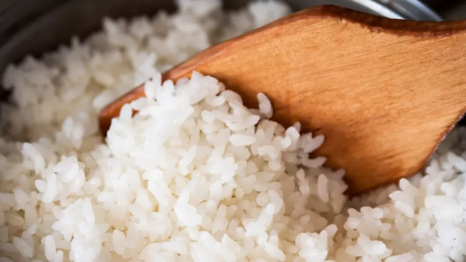 Оризът ще се свари 2 пъти по-бързо, ако направите това