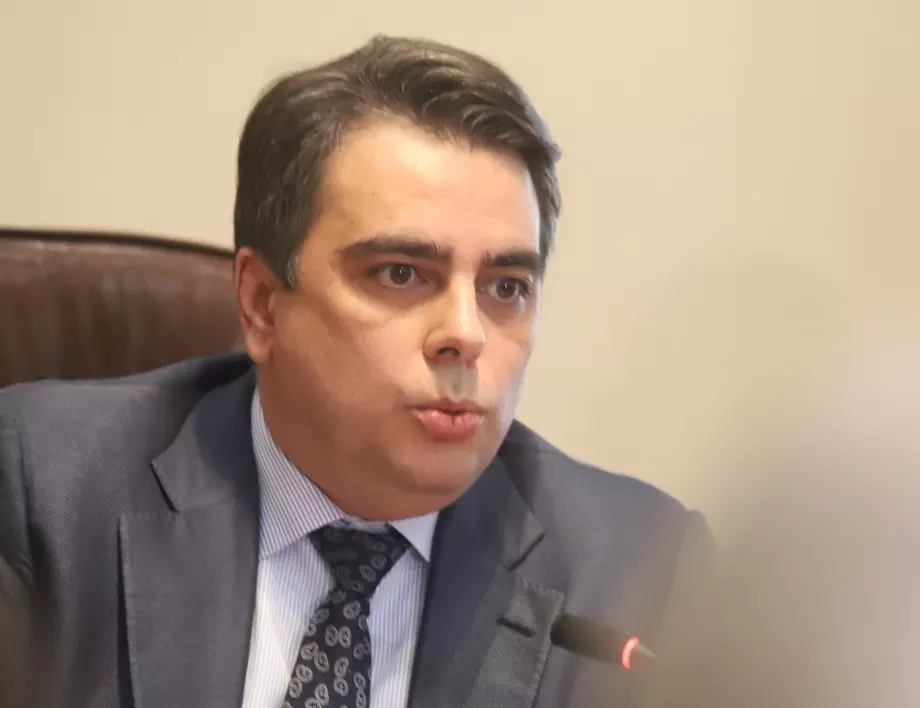 Асен Василев за евентуална евроатлантическа коалиция: Не приемаме инструкции от чужди посолства
