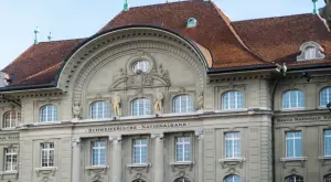 Въпреки сътресенията: Швейцарската национална банка вдигна основните лихви с 50 пункта 