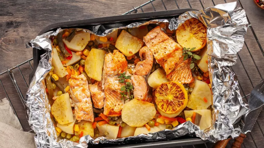 Вкусна рецепта за риба с картофи и сметана