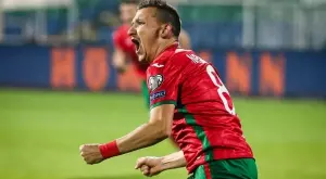 {{ otherArticle[0].article.title }}