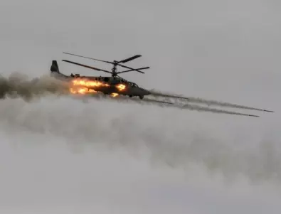 ВИДЕО: Бомбардировка с хеликоптер, стрелба с дронове - войната в Украйна