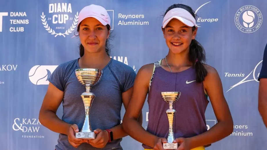 Браво! Талантливата Ема Томова триумфира с титлата на турнира до 16 г. от Тенис Европа в София