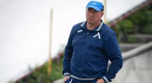 {{ otherArticle[0].article.title }}