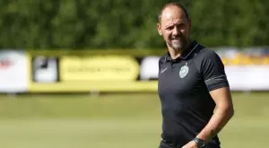 {{ otherArticle[0].article.title }}