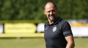 Шимунджа: Доволен съм от всичко на лагера, Десподов тренира отделно