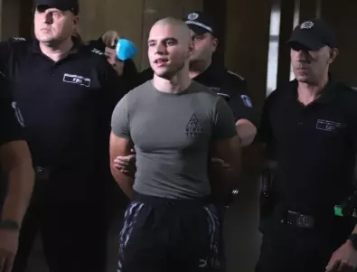 Обвиниха прокурорския син от Перник за закана за убийство и побой