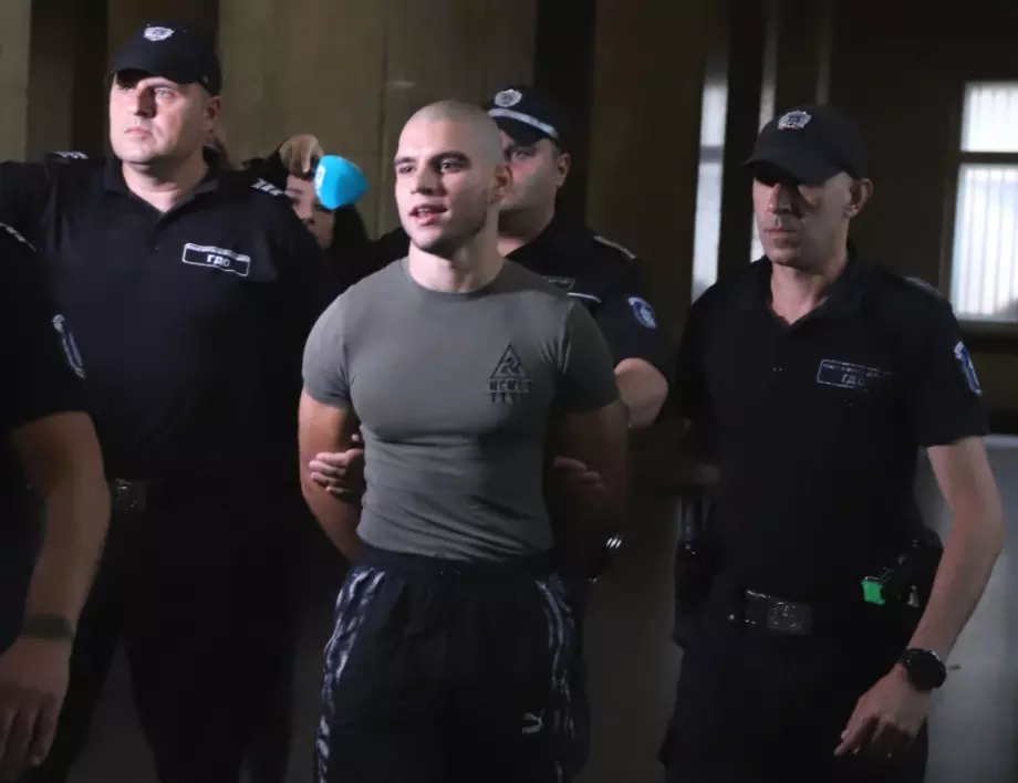 Осми съдия поема делото срещу прокурорския син Васил Михайлов