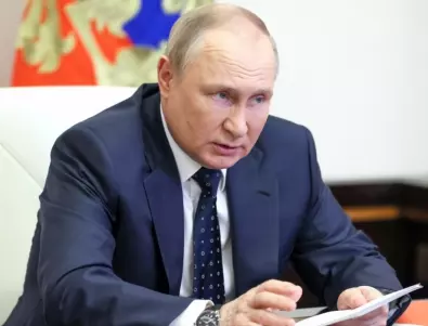 Репресия срещу всички луди: Мерките на Путин да остане на власт (ВИДЕО)