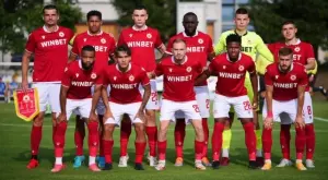 {{ otherArticle[0].article.title }}