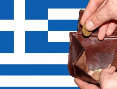 Пенсионерите в Гърция с еднократна помощ от 300 евро
