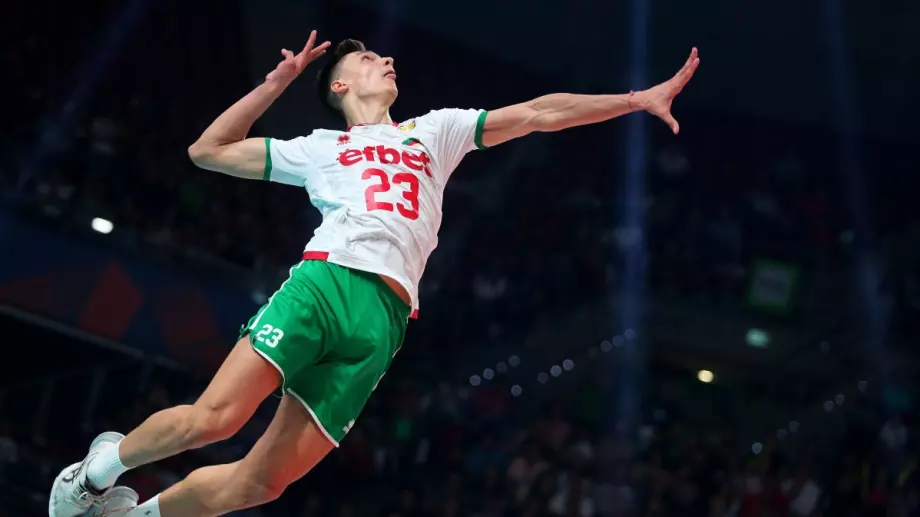 Голям ден за българския волейбол: Шампионът на Италия представя Алекс Николов!