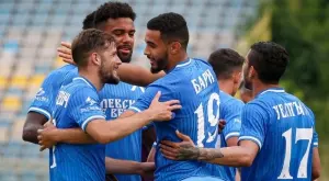 {{ otherArticle[0].article.title }}