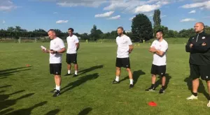 {{ otherArticle[0].article.title }}