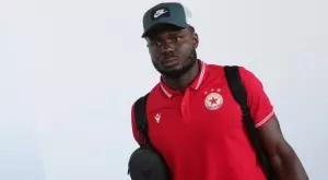 {{ otherArticle[0].article.title }}