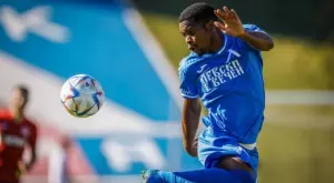 {{ otherArticle[0].article.title }}