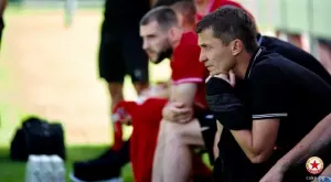 {{ otherArticle[0].article.title }}