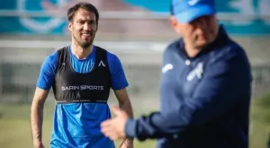 {{ otherArticle[0].article.title }}