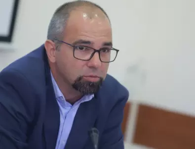 Скандалите в прокуратурата имат потенциал да взривят страната, смята Първан Симеонов