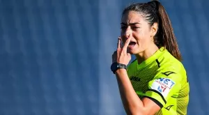 Капути ще надува свирката на Наполи за Купата - същинска революция на Ботуша