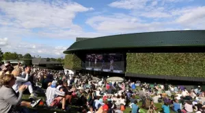 {{ otherArticle[0].article.title }}