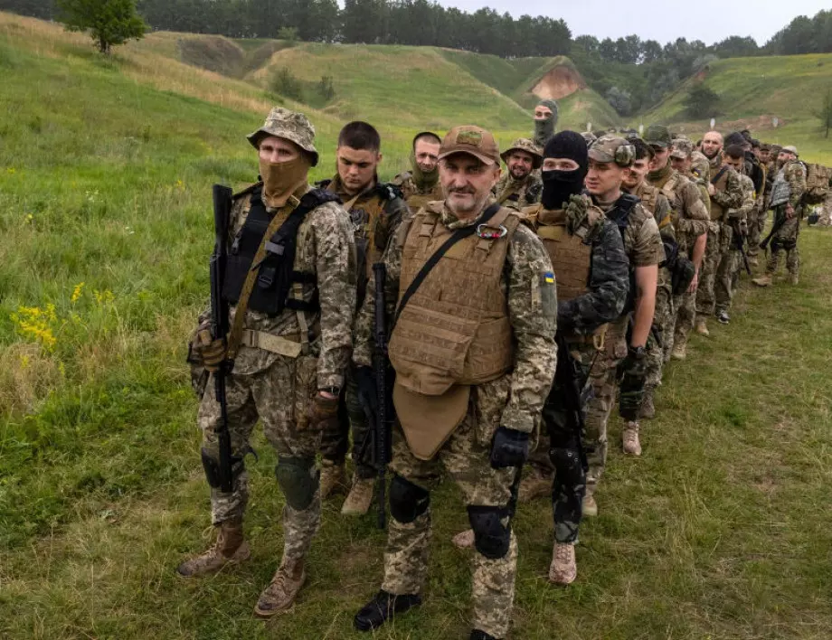 Пушилин: Доказателствата за военните престъпления на бойците от "Азов" вече са събрани 
