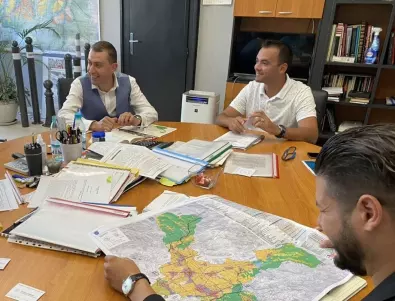 Кметът на Елин Пелин проведе среща с главния архитект на Столична община