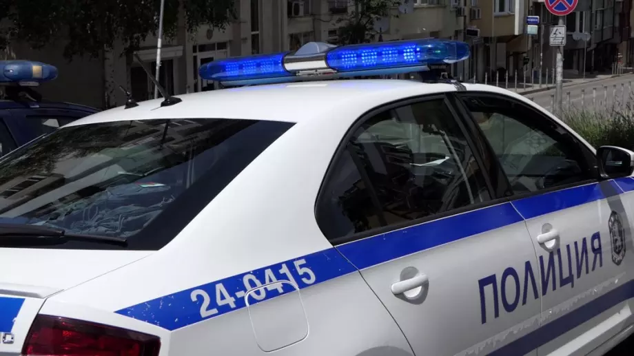 Преследване и стрелба в Силистра: Шофьор нападна полицейски служител с нож