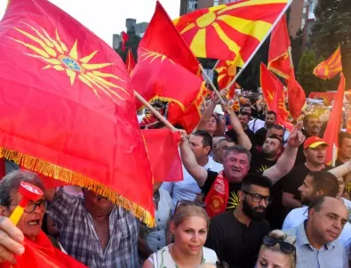 Лъжа или напредък е резолюцията на Бундестага за Северна Македония: Реакции