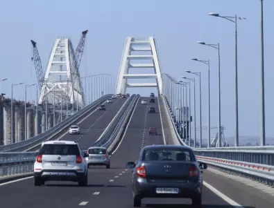 Какво се знае до момента за новия удар по Кримския мост? (ОБЗОР)