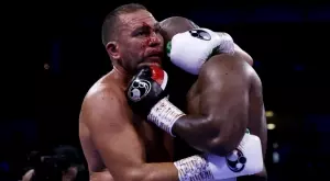 {{ otherArticle[0].article.title }}