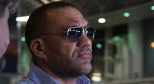 {{ otherArticle[0].article.title }}