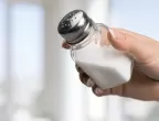 Как да пречистите дома си от негативна енергия със сол