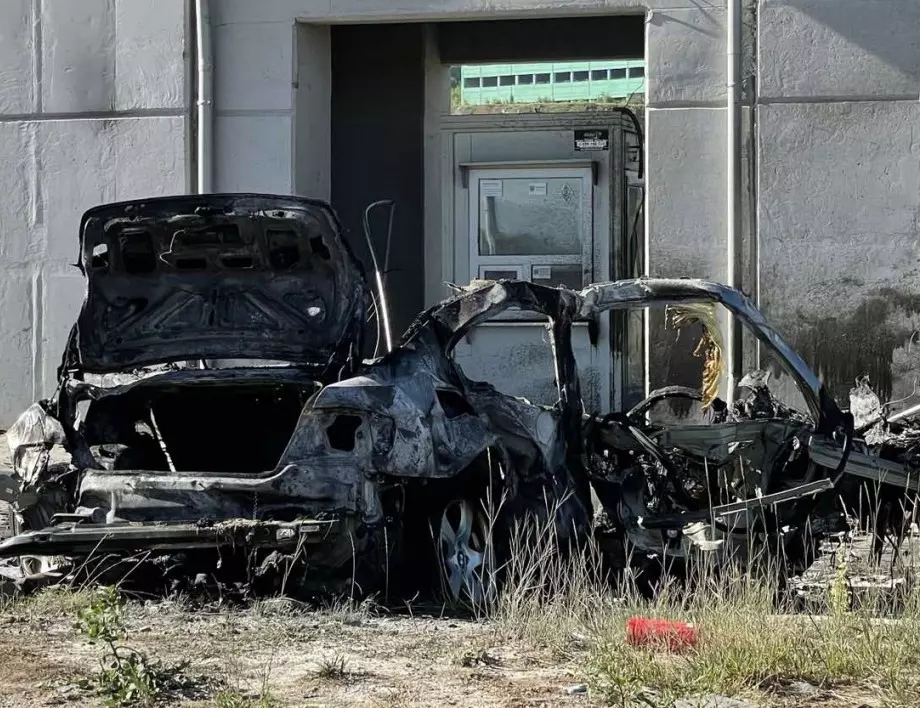 Тежка катастрофа с жертва и изгоряла кола на Околовръстното в София (ВИДЕО)