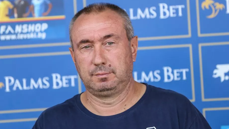 Станимир Стоилов разкри дали има оферти за футболисти на Левски