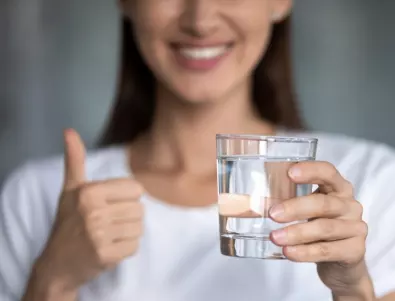 Как да свикнем да пием необходимото ни количество вода?
