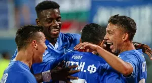 {{ otherArticle[0].article.title }}