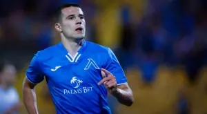 {{ otherArticle[0].article.title }}