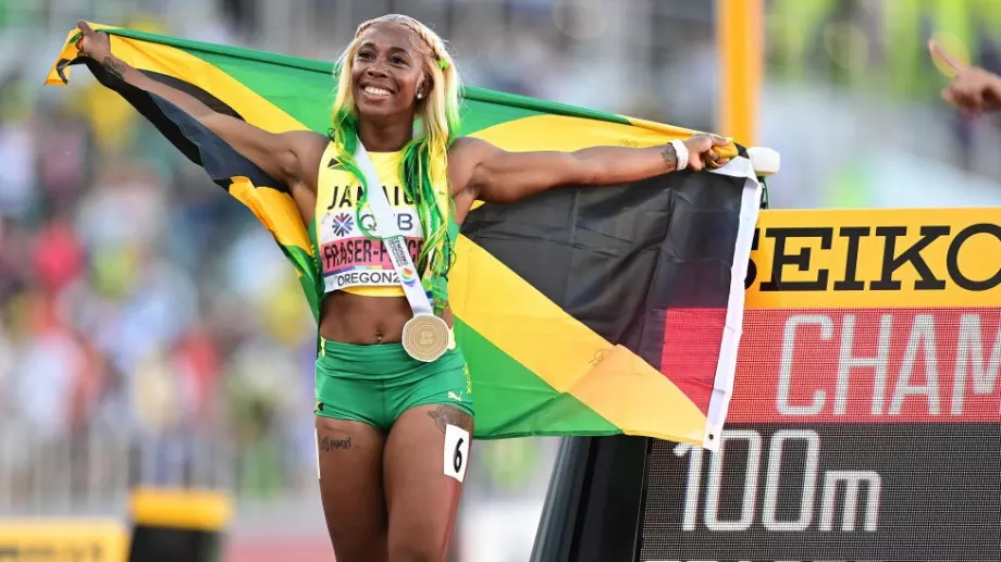 Ямайски триумф в спринта на 100 метра, 35-годишната Шели-Ан Фейзър-Прайс постави рекорд (ВИДЕО)