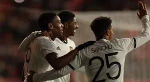 {{ otherArticle[0].article.title }}