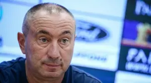 Стоилов: Ако е нужно, ще отложим цялото първенство, за да влезем в групите