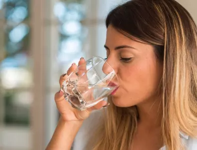 Преди или след хранене - кога е най-добре да се пие вода